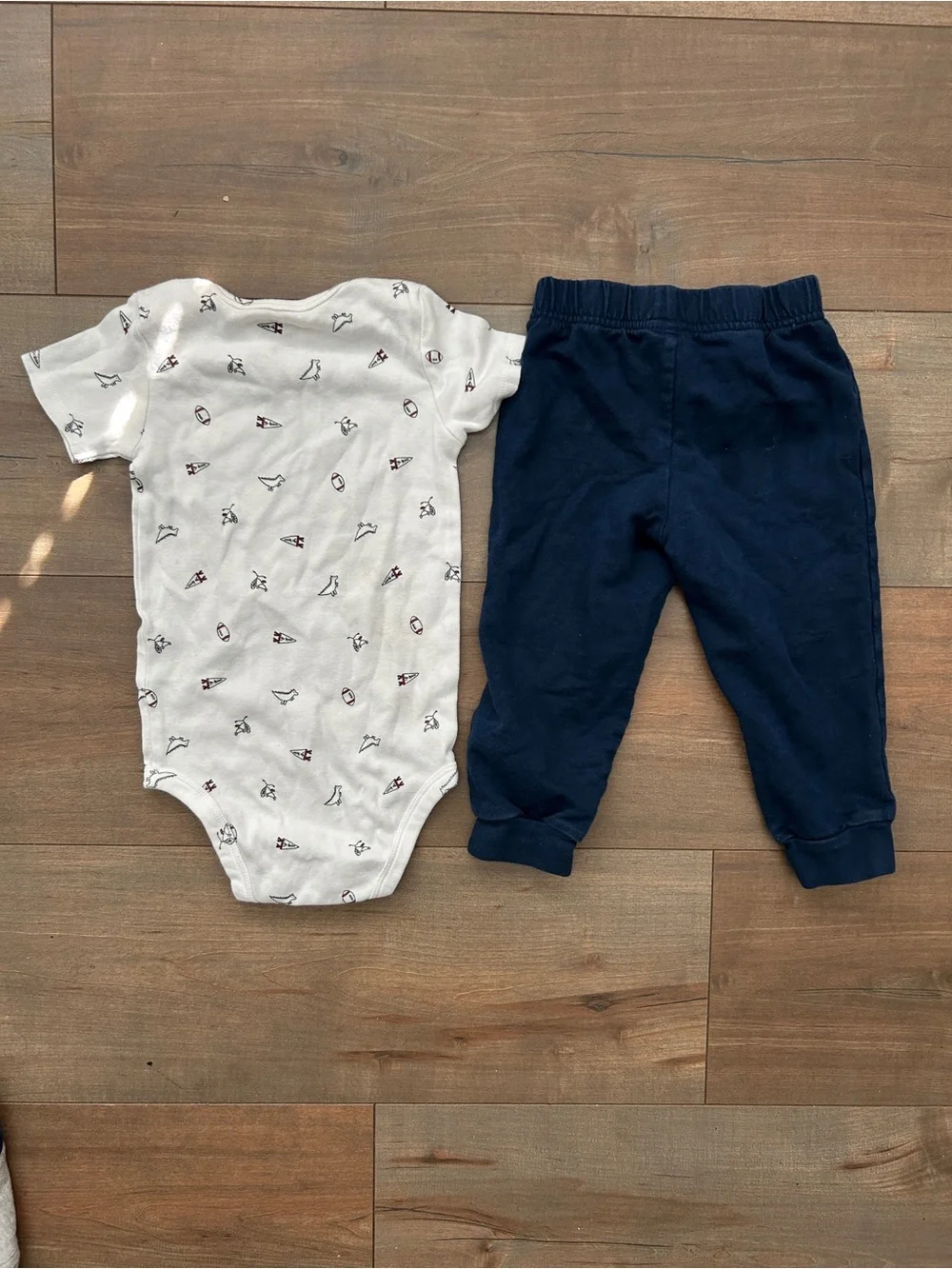 Carter's 24M Sporty Matching Set